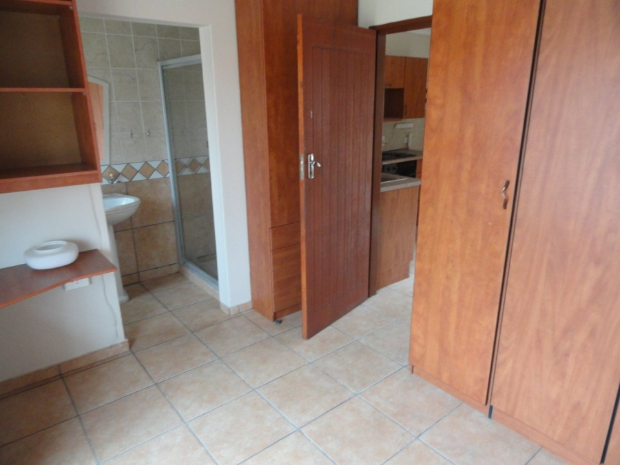 To Let 1 Bedroom Property for Rent in Die Bult North West